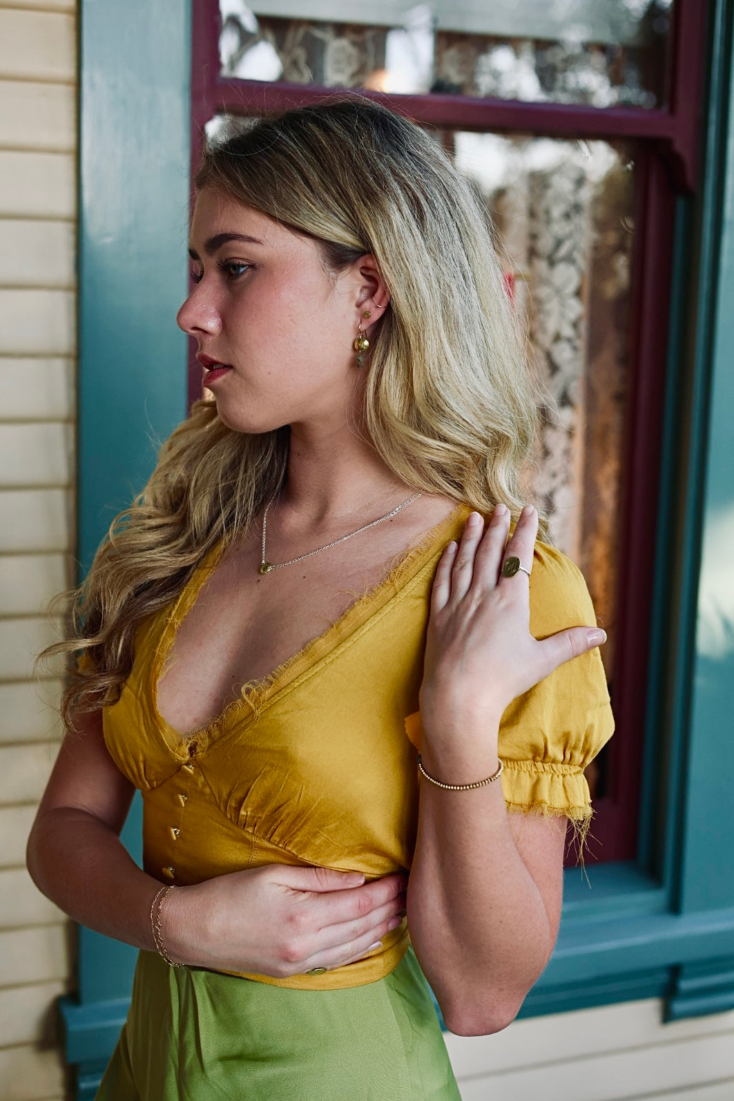 Newport Echo Rosette Necklace | Enduring Grandeur